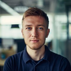Marek, specjalista IT - postać z kursu cyberbezpieczeństwa