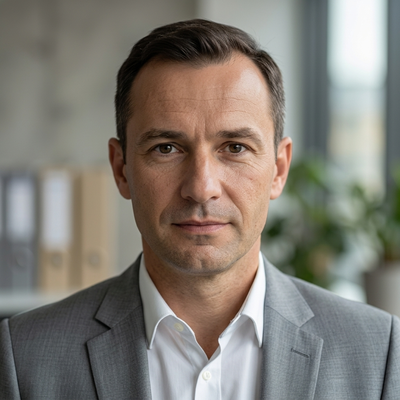 Paweł Kamiński - Sekretarz gminy